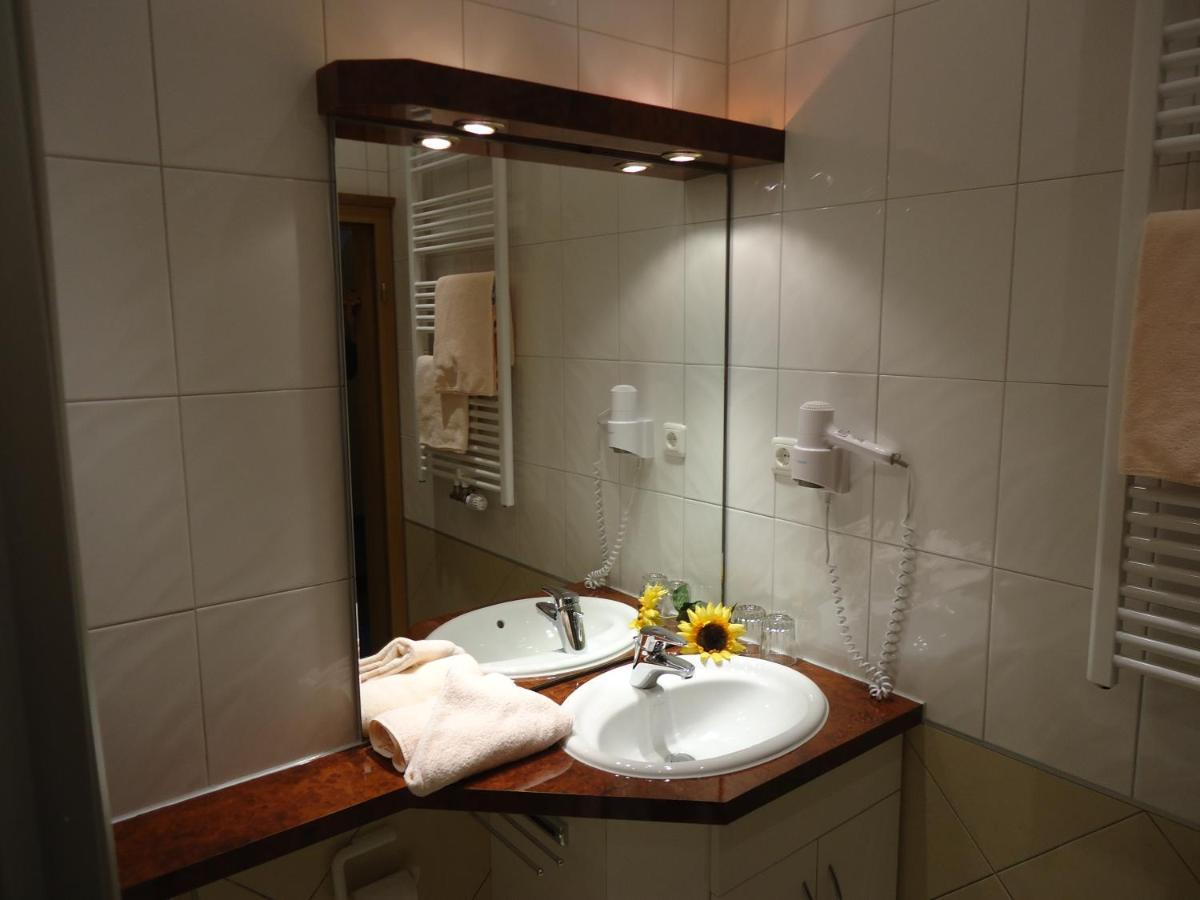 Gasthof-Hotel Dilger Rattenberg Ngoại thất bức ảnh